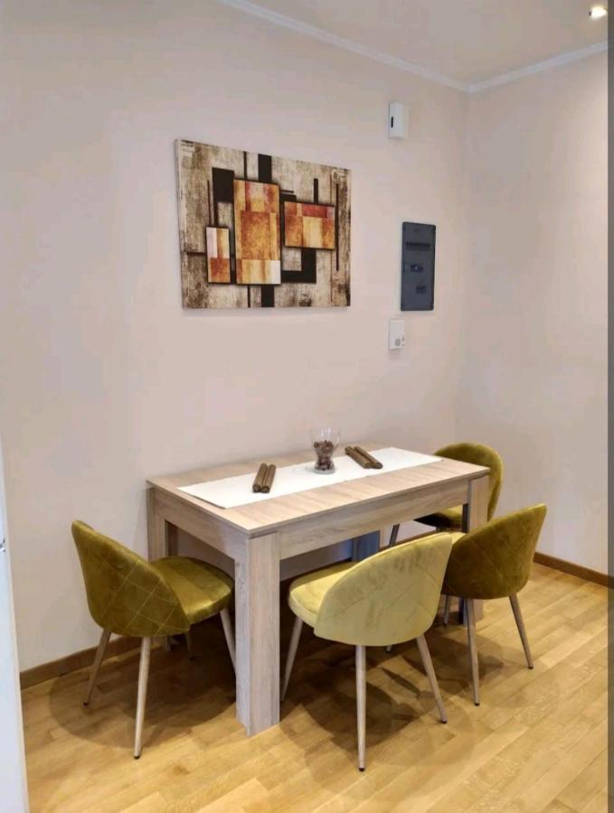 Stylish -Modern Apartment Heart Of Marousi Athènes Extérieur photo